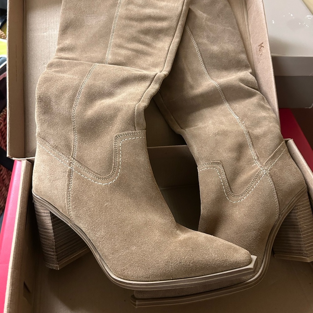 Steve Madden Tan Heeled Boots